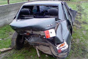 Лечи Курбанов попал в автомобильную аварию!!! Машина Лечи Курбанова после катастрофы.