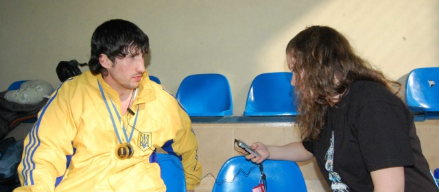 Вусал Исмаилов и алена михайлова беседуют после Чемпионата Украины