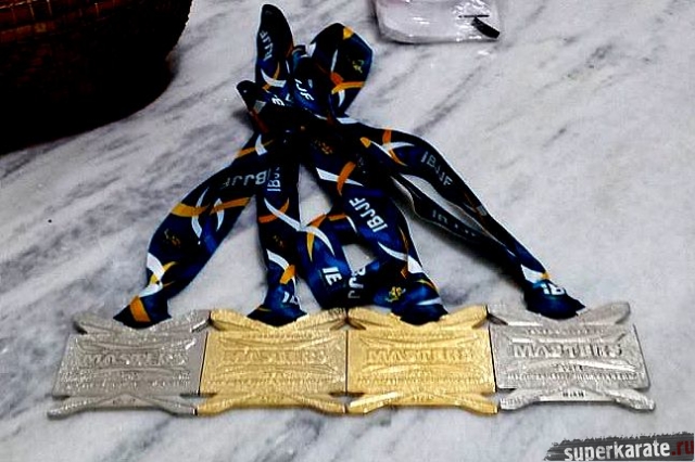 Медали турнира по бразильскому джиу-джицу завоеванные Игорем Пепловым и Артёмом Мухиным