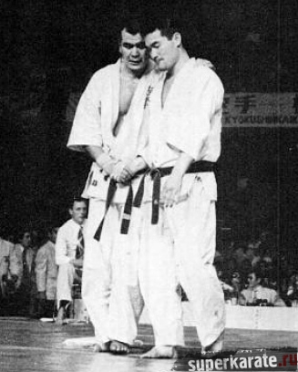 Сато Кацуаки и Хацуо Рояма после боя