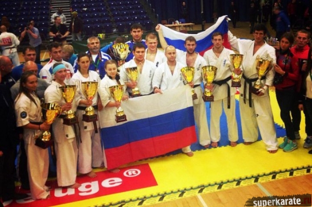 Российская команда по кекусинкай на открытом Чемпионате Великобритании и 6-м Чемпионате Европы