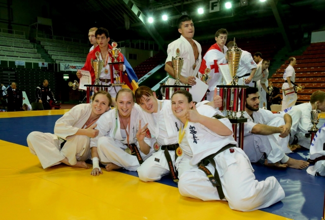 Женщины призеры абсолютного Чемпионата Европы (Фото Algimantas Barzdzius)