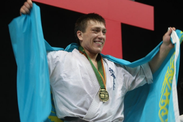 Дмитрий Моисеев чемпион мира по шинкиокушин каратэ
