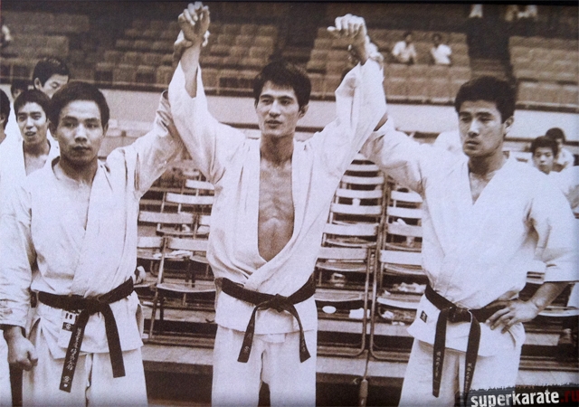 Призеры первого Чемпионата Японии: Terutomo Yamazaki, 2. Yoshiji Soeno, 3. Kazuyuki Hasagawa
