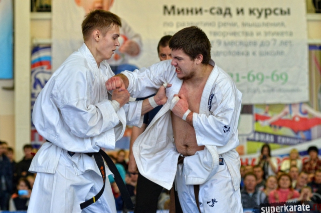 В Благовещенске прошли бои по «Киокушин-профи» и Каченуке One-Kick