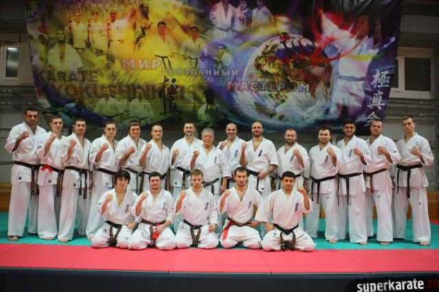 Бойцы участники абсолютных Чемпионатов мира по киокушинкай