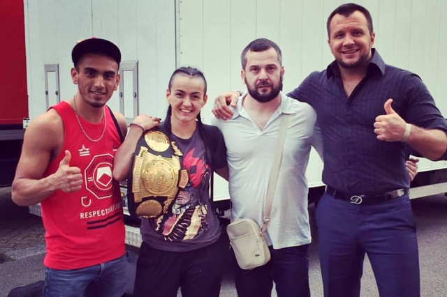 Дилшода Умарова дебютировала на профессиональном ринге