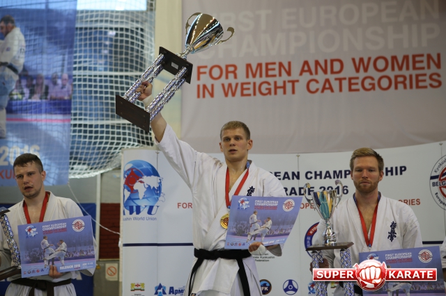 Чемпионат Европы KWU 2016. Полуфиналы категории до 95 кг (Видео)