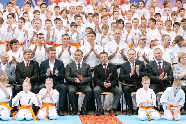 В Перми прошла церемония посвящения в спортсмены СДЮСШОР «Киокушинкай»