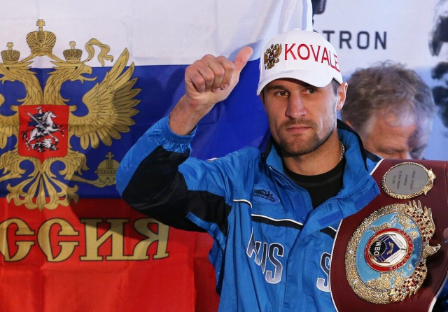 Сергей Ковалёв защитил свои титулы в бою против Энтони Ярда, одержав досрочную победу в 11 раунде. Видео