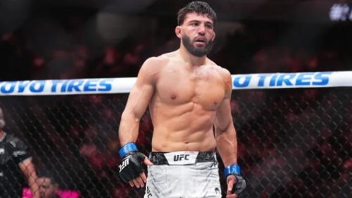 «Думал: закончится – сразу засажу». Царукян объяснил драку на турнире в США