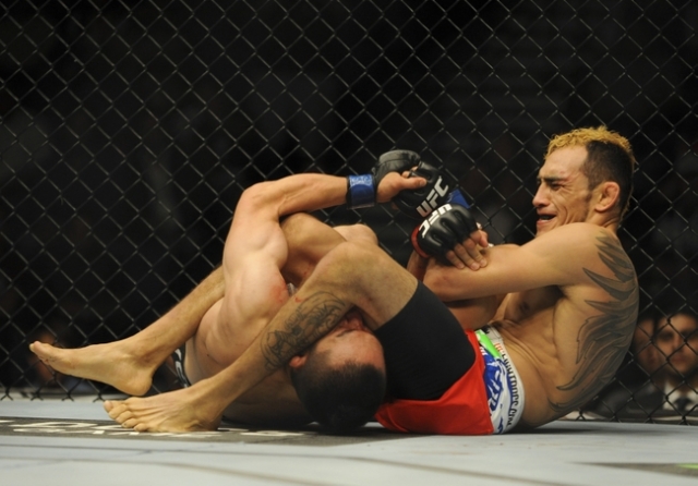 Боец киокушина Кацунори Кикуно нокаутирован на UFC 173