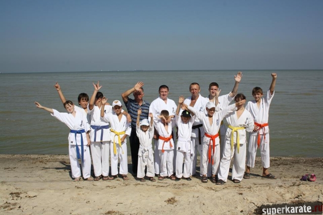 Каратисты на Азовском море Каратисты на Азовском море