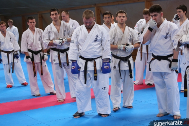 Девять бойцов сборной России приняли участие в сборах по кумитэ в Москве