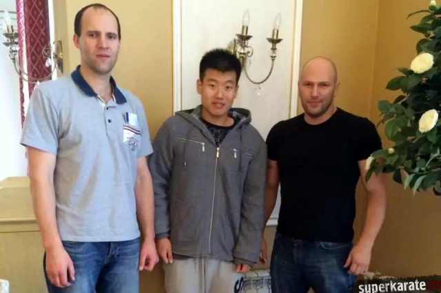 Сун Рон Чен с Александром Пичкуновым и Сергеем Осиповым