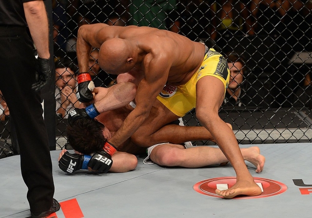 Видео лучших поединков UFC 148 - Silva vs. Sonnen 2