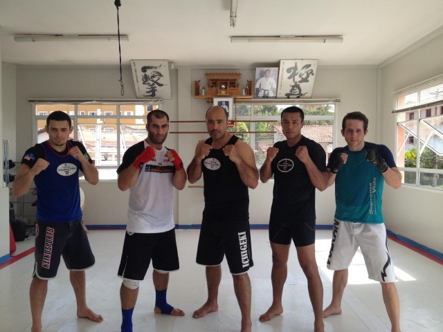 Лечи Курбанов тренируется в Бразилии