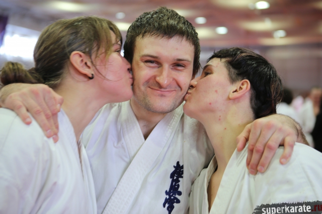 В объятиях Чемпионок!