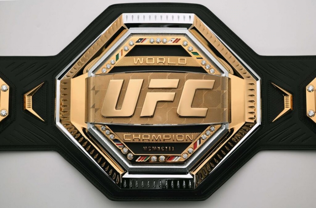 Компания UFC представила новый дизайн чемпионского пояса