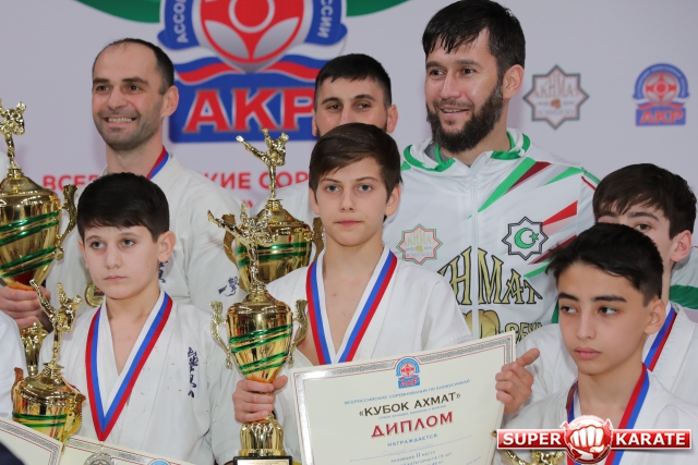 Фотографии с награждения всероссийских соревнований «Кубок Ахмат»