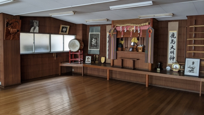 Хонбу киокушинкай Масутацу Оямы