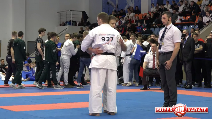 Роман Пархоменко - Евгений Глухов