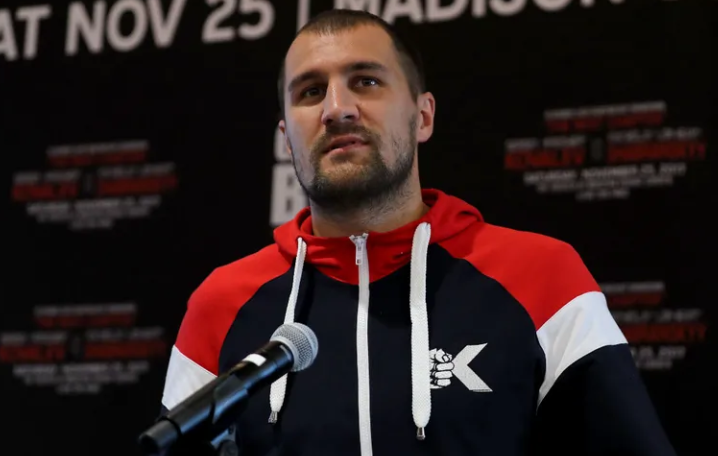 «Не хотел больше боксировать». Ковалев вспомнил реакцию на гибель оппонента