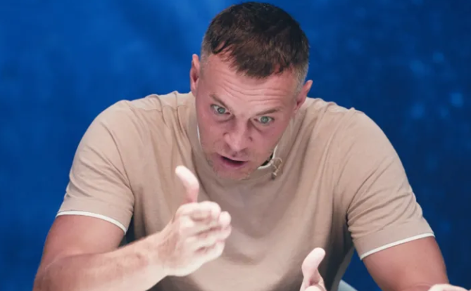 "Дзюба нацелен на поп-ММА, где зарабатывают на грязи" – экс-тренер звезды UFC