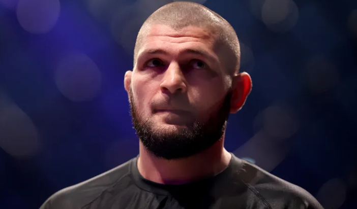 Джо Роган считает, что Хабиб должен был уйти с рекордом 28-1