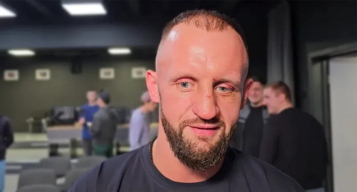 Иван Емельяненко вышел по УДО, но ему не хотят делать бой