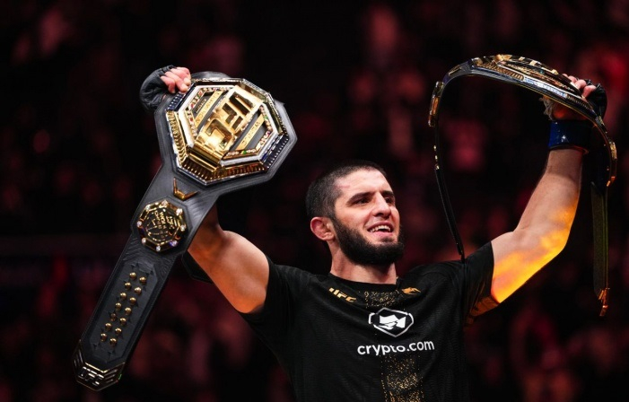 Махачев забрал второй пояс UFC, Шевченко провела успешную защиту – итоги UFC 322