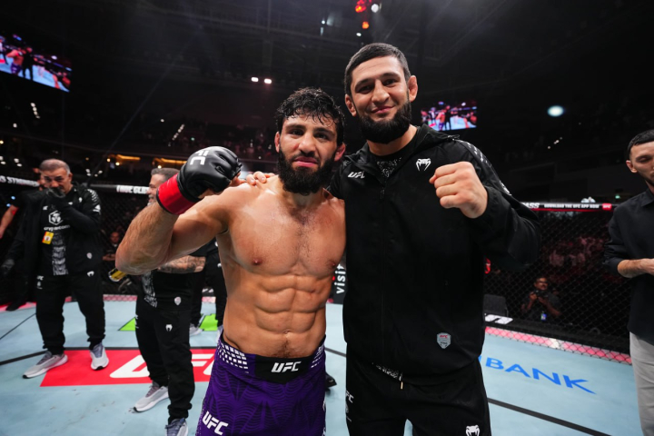 UFC в Катаре: Царукян остановил Хукера и вызвал Топурию, Киоджи Хоригучи вернулся спустя 9 лет