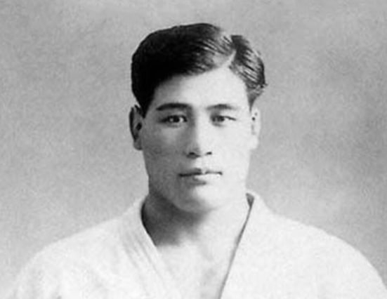 В его честь назвали знаменитый болевой прием. Кем был "мятежник" дзюдо Масахико Кимура