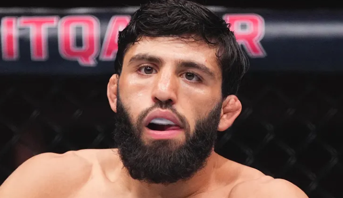 Hype FC Brazil: Царукян "задушил" Мокаева