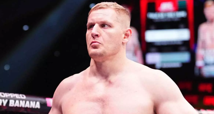 Павлович сообщил о срыве боя с экс-претендентом на титул UFC