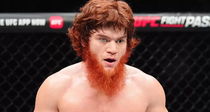 Шаре Буллету назначили бой на турнире UFC в Баку