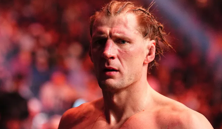 «Не понимаю политику UFC»: Волков высказался о роли «экзаменатора» перед UFC 328