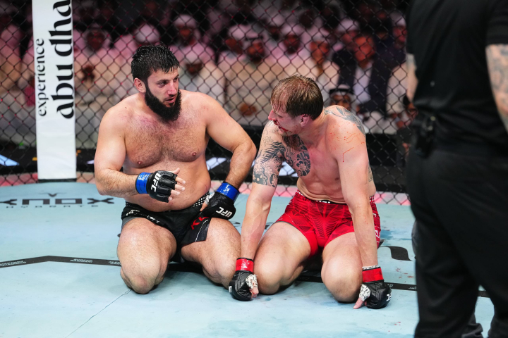 Олег Тактаров потребовал от UFC дать титульный бой Александру Волкову